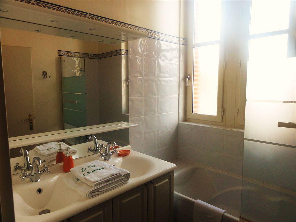 Nh Ciudad De Hotel 3*